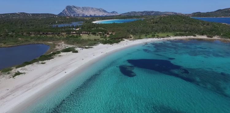 Sardegna al top per le vacanze estive di lunga durata